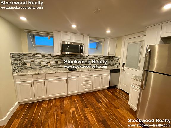 2nd image of 16 Crescent Ave #B