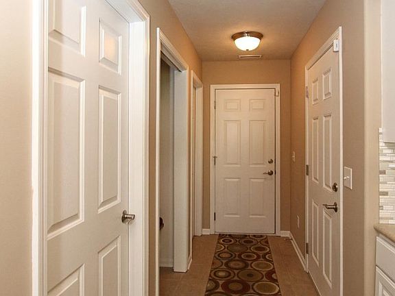 3rd image of 3522 McLaughlin Dr