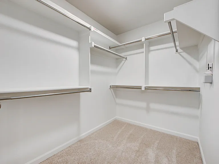 20150 Park Ln — Photo 9