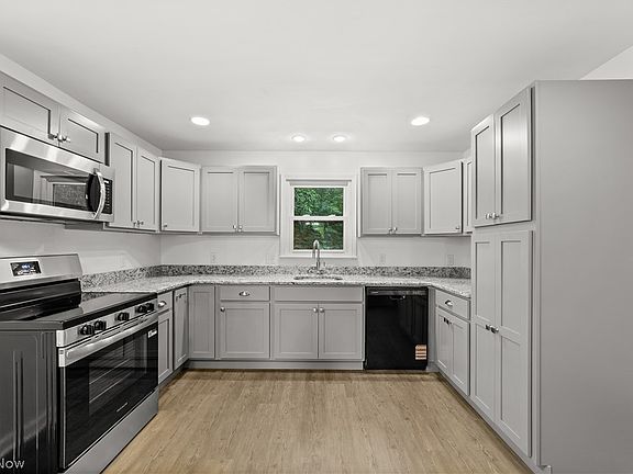 4th image of 6444 Wilson Mills Rd