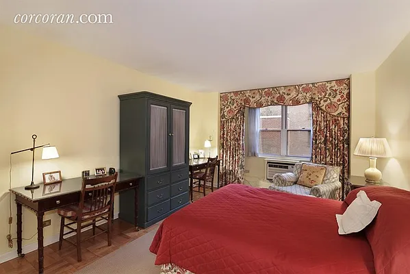 Sold by Corcoran | media 12