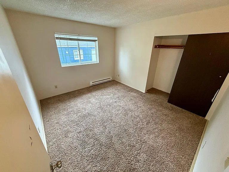 713 Airway Ave — Photo 10