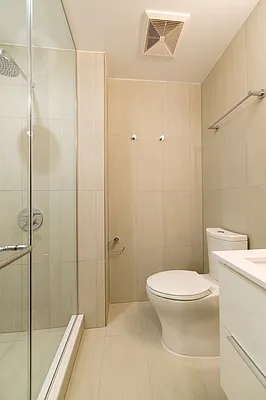 Rented by REAL New York | media 17