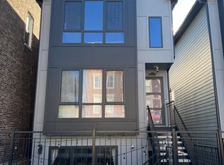 2305 W 19th St #2, Chicago, IL 60608