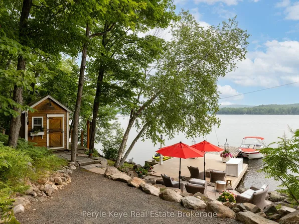 1159 Maplehurst Dr, Lake Of Bays, ON P1H 2J6