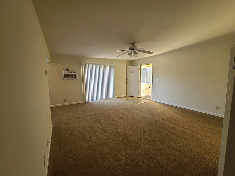 3955 Starview Dr #3 — Photo 4