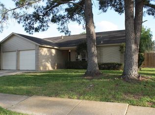 5445 Greenhill Forest Dr, Houston, TX 77088
