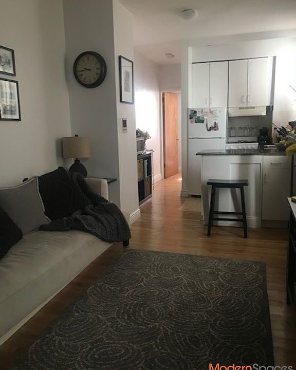 1st image of 3137 30th St APT 1B