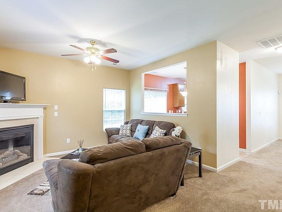 5th image of 218 Lick Creek Ln