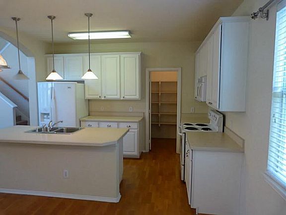 5th image of 9905 Boston Harbor Dr