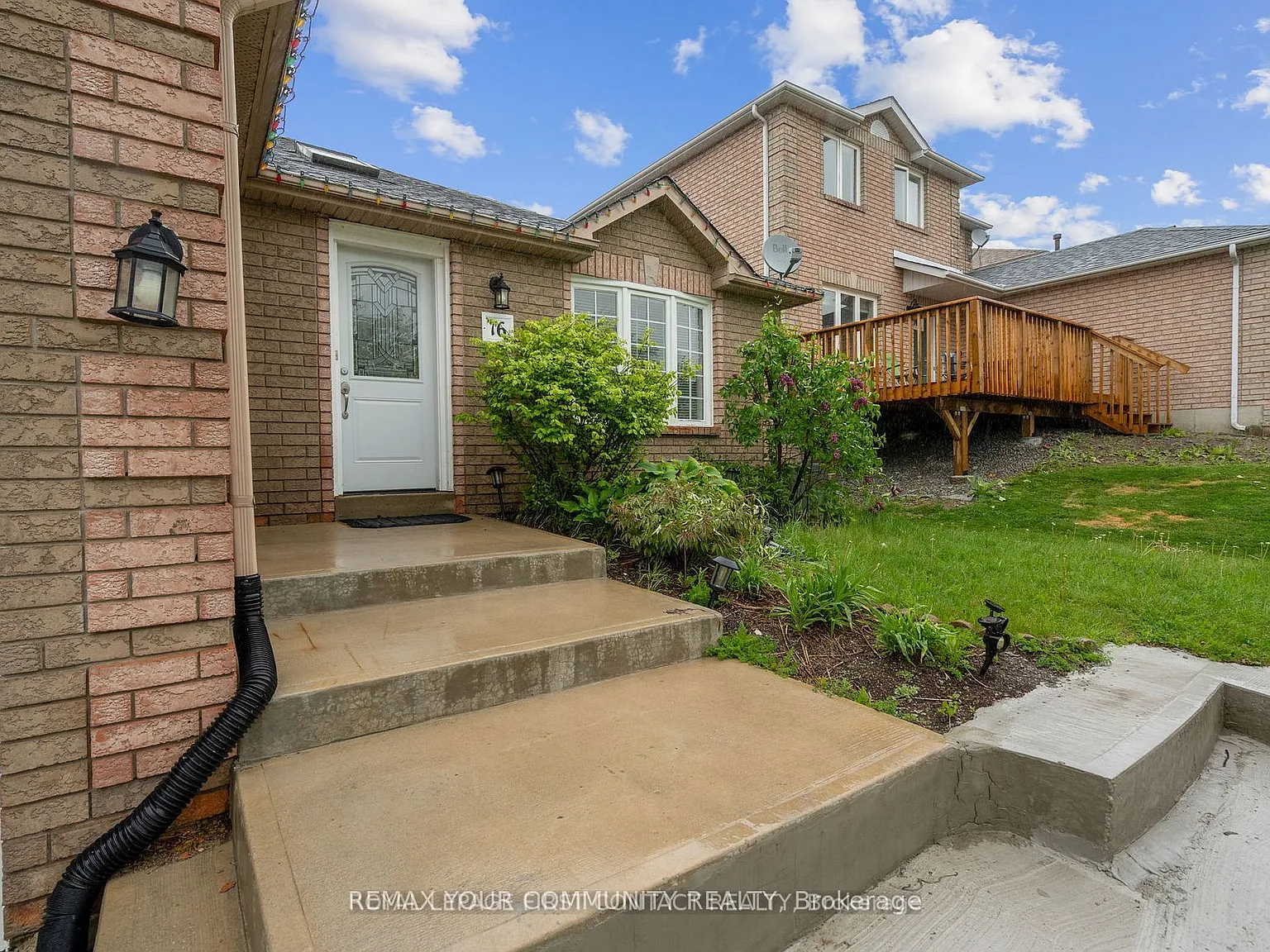3 bed, $2,300 — Photo 2