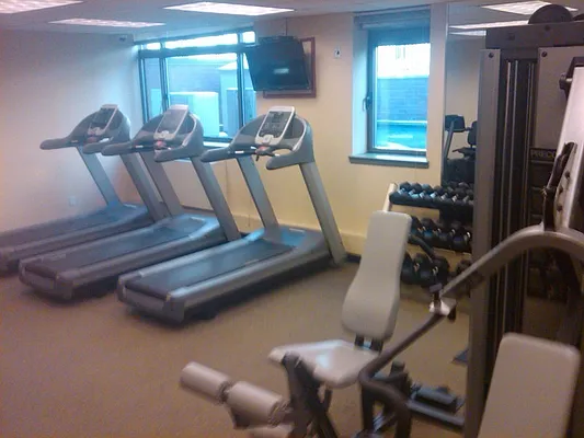 Rented by Besen Partners, LLC | media 24