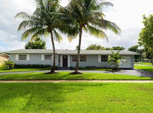 4792 NW 3rd St, Plantation, FL 33317