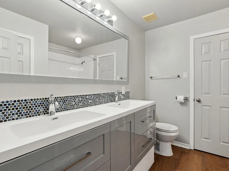 2907 Kestrel Dr — Photo 20