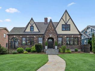 2809 Acklen Ave, Nashville, TN 37212