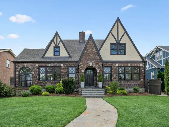 2809 Acklen Ave, Nashville, TN 37212