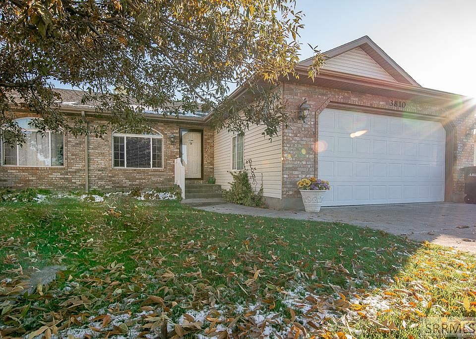 1st image of 3810 E Heartland Cir