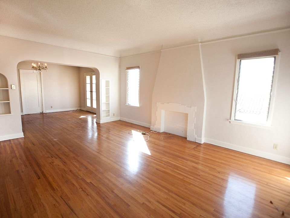 1st image of 808 S Curson Ave