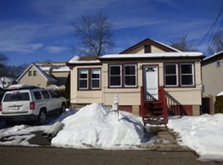 10 Van Ness Ave, Fairfield, NJ 07004