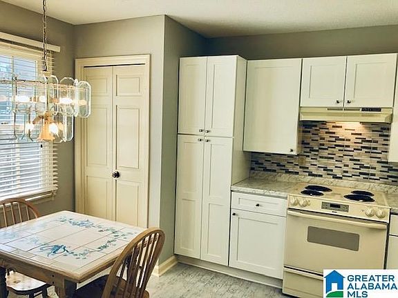 3rd image of 3415 Wildewood Dr