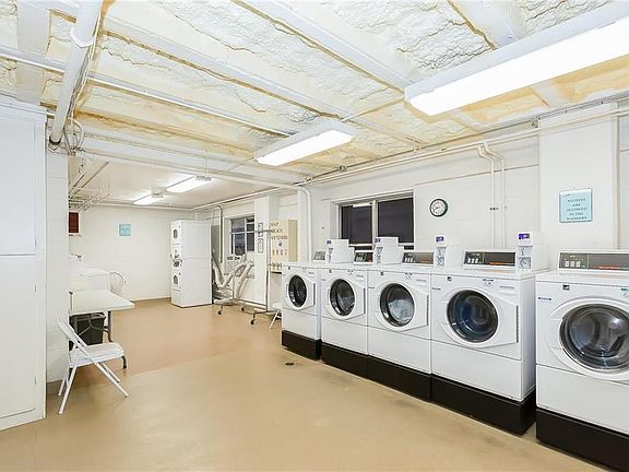 5th image of 4550 Warwick Blvd APT 1001