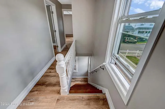 12 Mack St — Photo 9