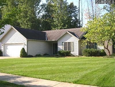 1st image of 321 Oakdale Cir