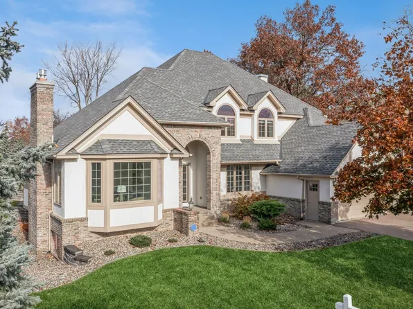 11376 Bluestem Ln, Eden Prairie, MN 55347