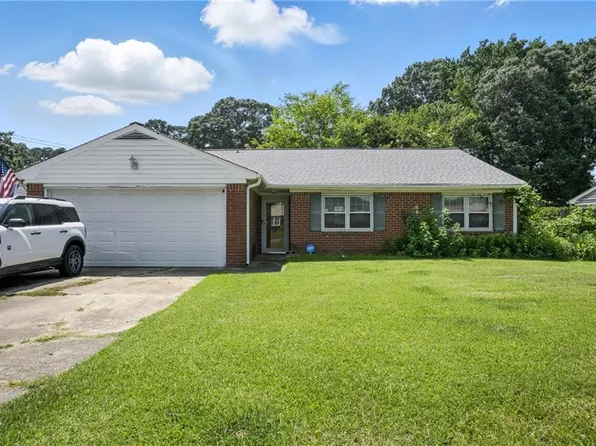 236 Haledon Rd, Chesapeake, VA 23320