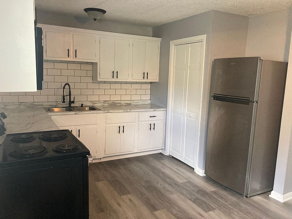 1811 Lincoln Ave Mendota, IL, 61342 Apartments for Rent Zillow