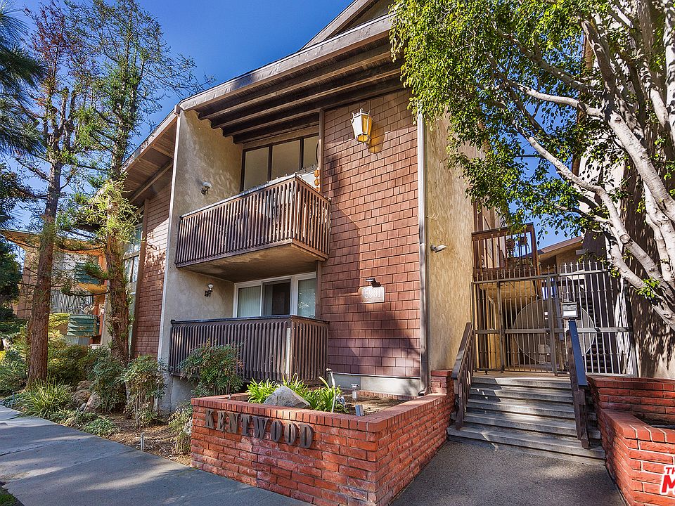 1st image of 5901 Canterbury Dr Unit 14