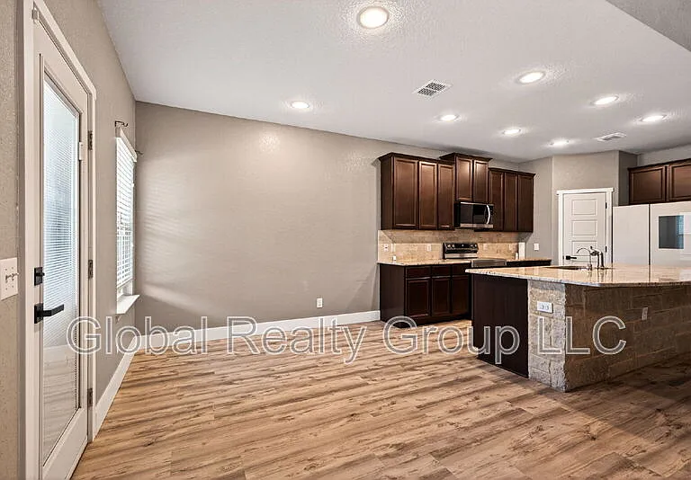 724 Saddle Cyn — Photo 14
