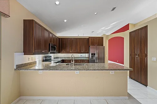 10860 Fairmont Village Dr Photo 1