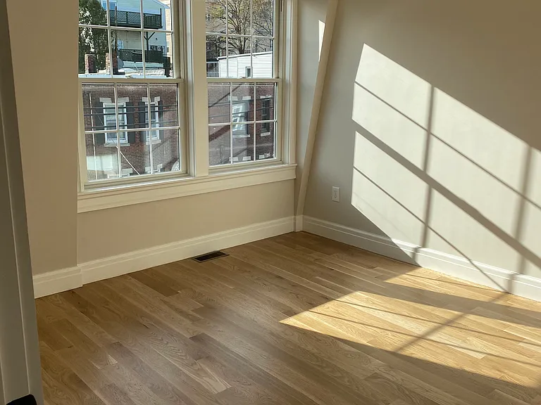 200 Falcon St #3 — Photo 13