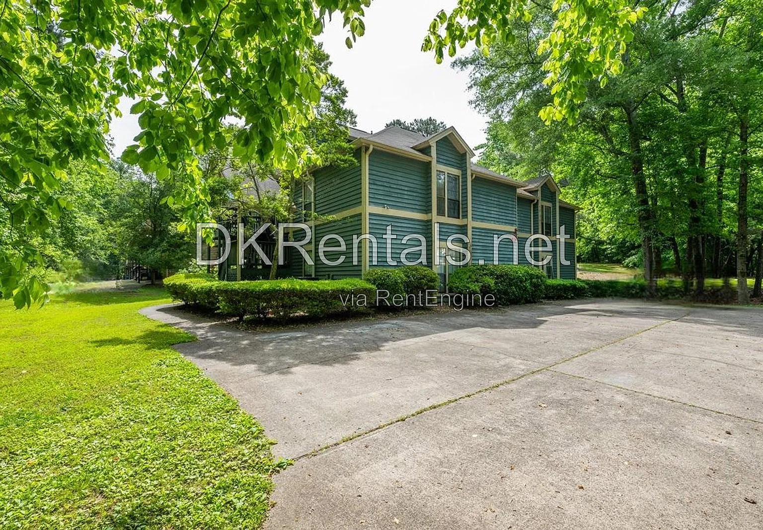 2 bed, 2.0 bath, 1305 sqft, $1,750 — Photo 4
