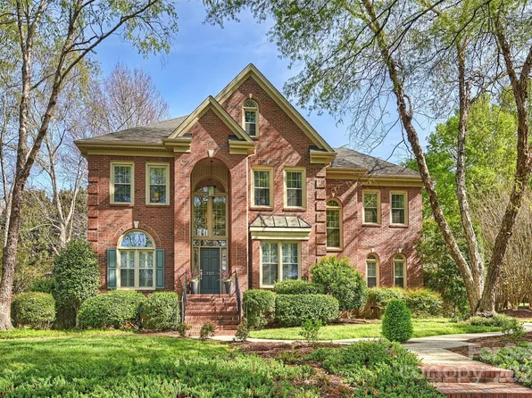 7117 Chadwyck Farms Dr, Charlotte, NC 28226