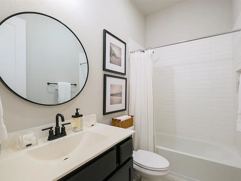 2310 Precision Ln — Photo 7