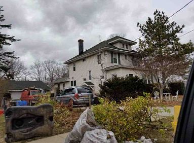 2nd image of 33 Stymus Ave