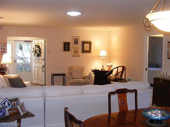 4th image of 1290 Broadwater Dr