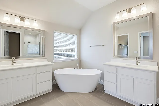 3034 Daplyn Park — Photo 24