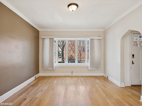 2nd image of 2829 N Oak Park Ave