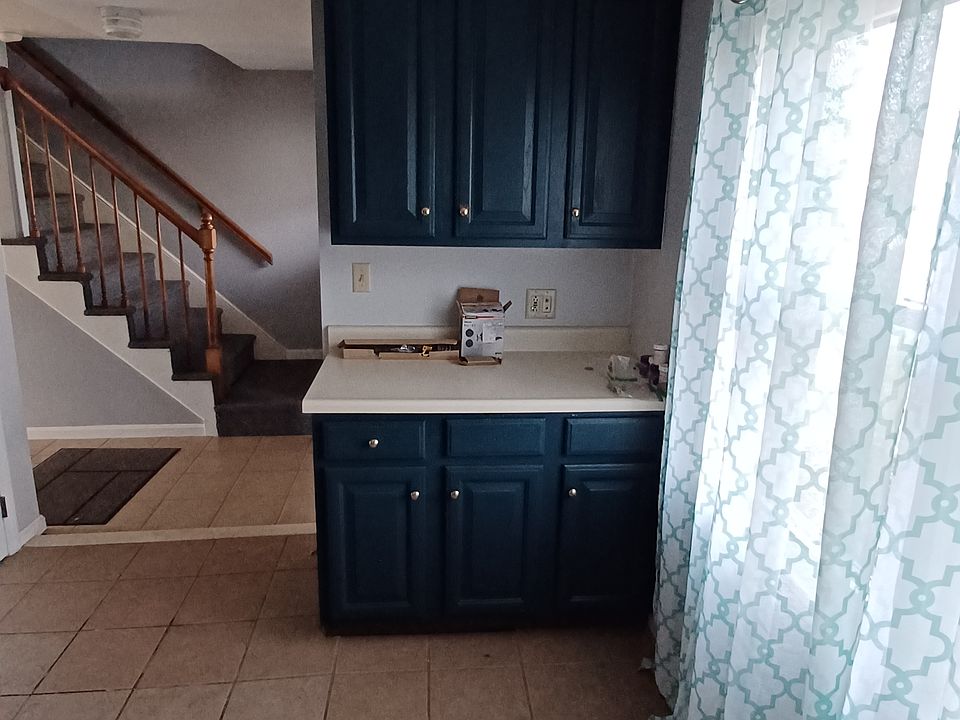 2nd image of 200 Heroux Blvd #1800