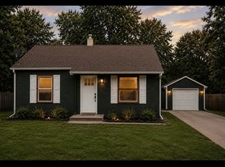 2916 S Summit Ave, Sioux Falls, SD 57105