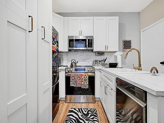 3rd image of 1301 S 49th St Floor 1