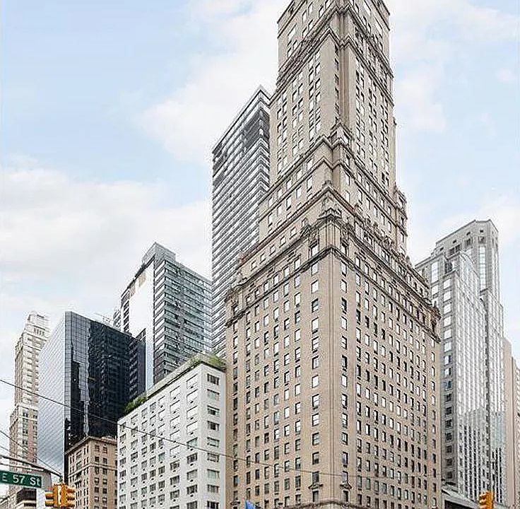 1st image of 465 Park Ave APT 18A
