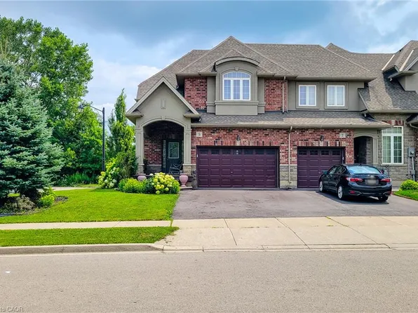 5 Medici Ln, Hamilton, ON L9B 0C8