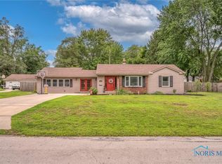 4960 Maryhill Rd, Sylvania, OH 43560