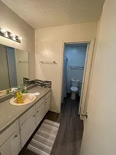 Sheridan Square Apartments — Photo 33