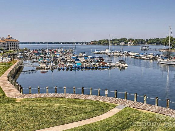 Boardwalk, Docks, Slips (available to lease), Freedom Boat Club to far right