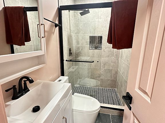 2nd image of 2258 Bryant Dr #1